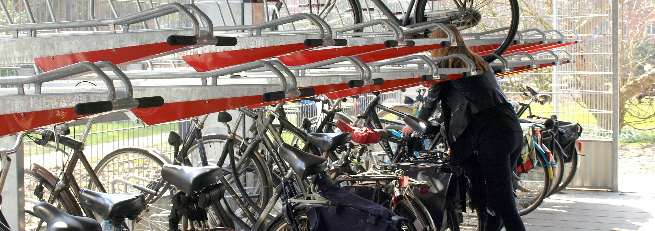 Parcheggi Bici Multilivello, Box Per Biciclette, Ciclostazione ...